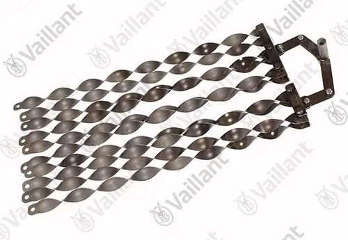 Vaillant Turbulator mit spiraligen Lamellen, montiert an einem Rahmen, zur Verbesserung der Wärmeübertragung in Heizsystemen.